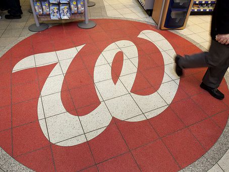 Walgreens 4Q profit down but beats forecasts
