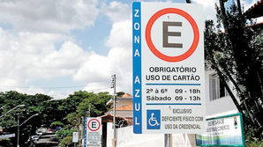 Definidas audiências públicas sobre o estacionamento rotativo