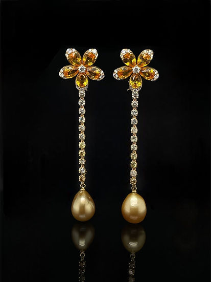 Divine golden nectar earrings