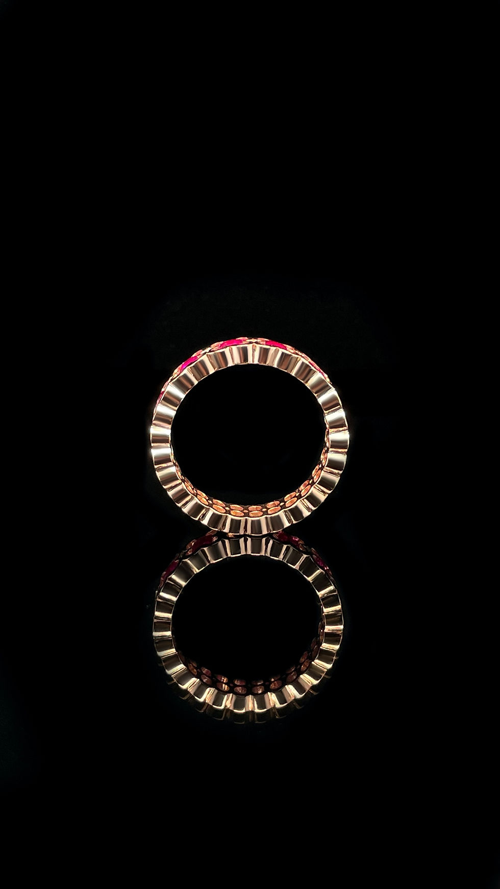 Thumbnail: Red clover ring