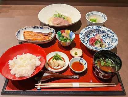 たすくの栃木和牛と鰻の特選昼会席