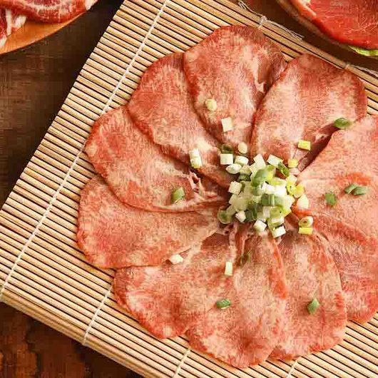 縮圖：薄切精修牛舌片(200g) #火鍋 #烤肉 #燒烤 #蔥燒牛舌