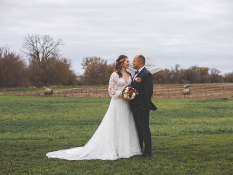 A Guide to Wedding Roles and Responsibilities