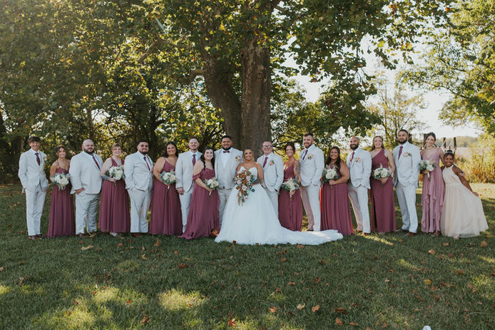 Bridal party at Ohio barn wedding venue with overnight accomodations