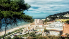 Cani-bagnino impiegati sulla spiaggia di San Menaio
