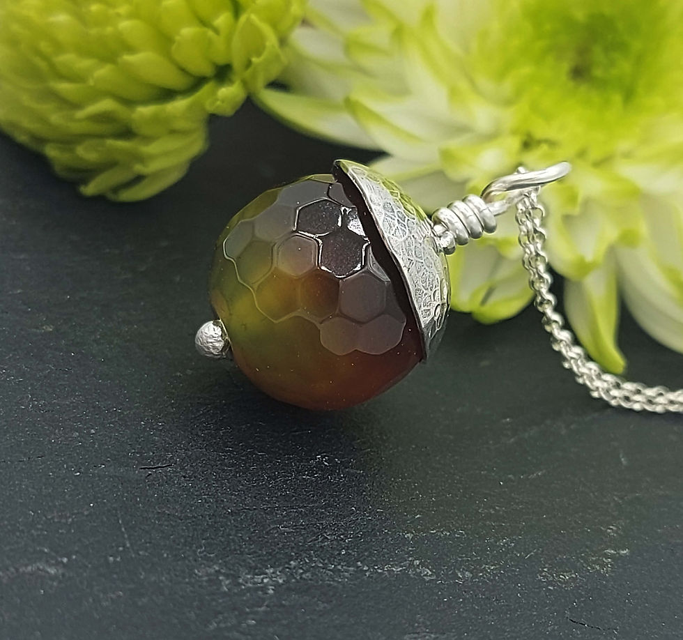 Thumbnail: Silver and Agate Acorn Pendant