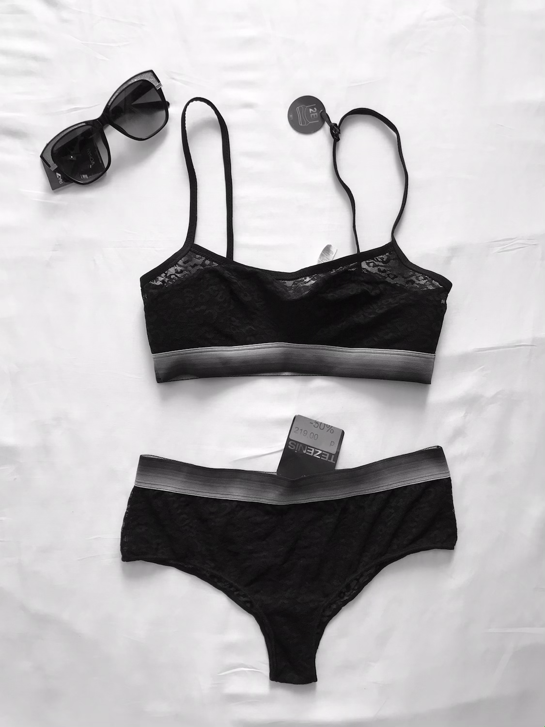 Ensemble semi dentelle noir