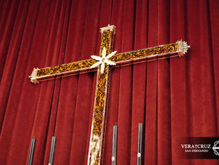 La devoción isleña a la Cruz en el altar de Exaltación de la Santa Cruz