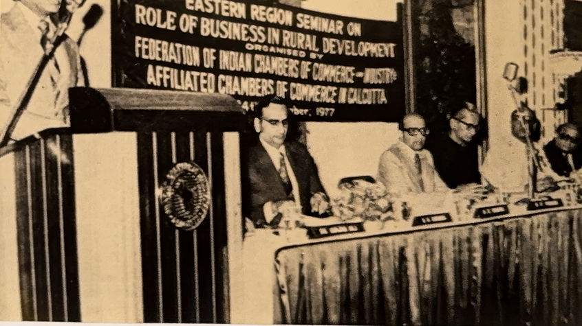 Ajay Rungta Addresses FICCI Seminar 1977