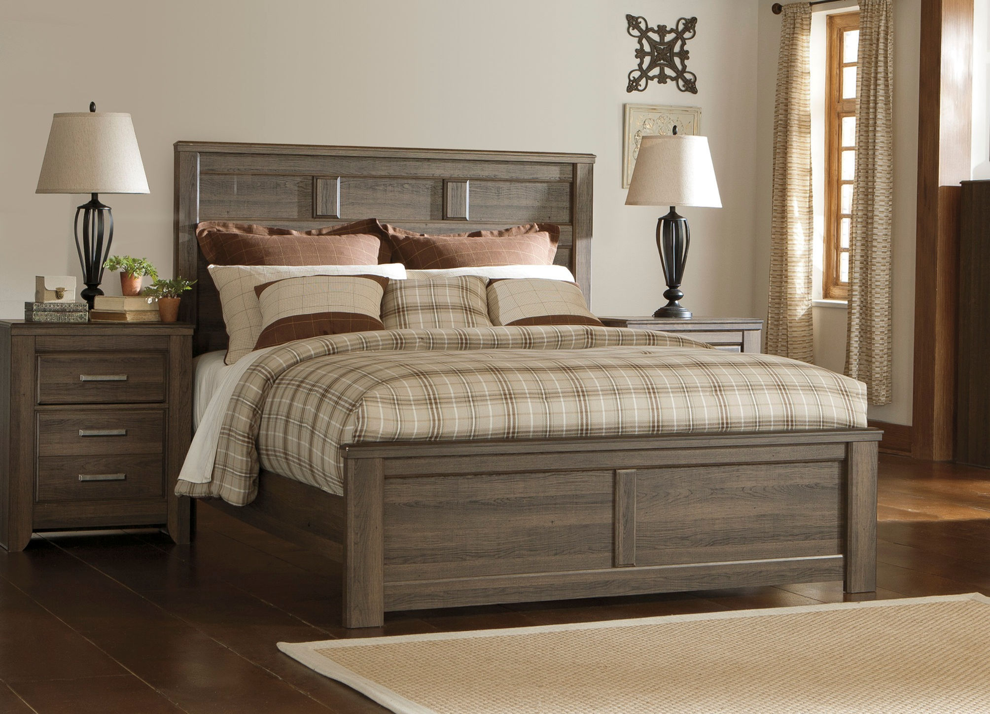 Juararo Brown Panel Queen Bed