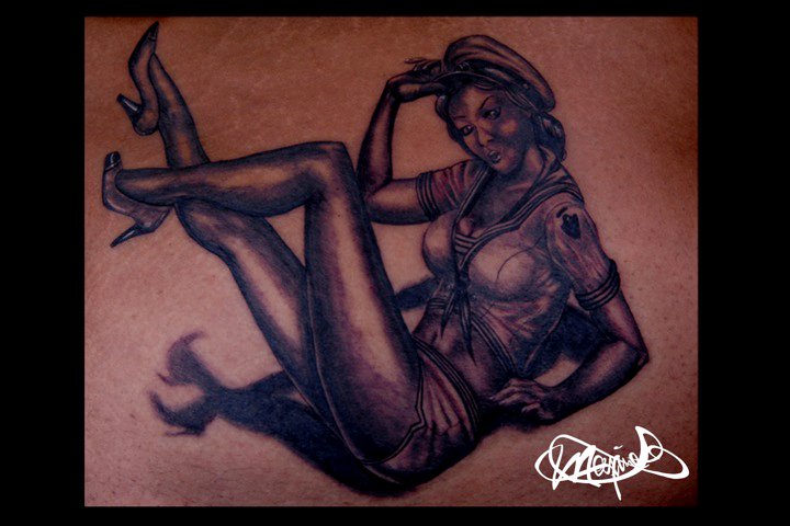 pin-up-tattoo-tatouage-maxime lanouette