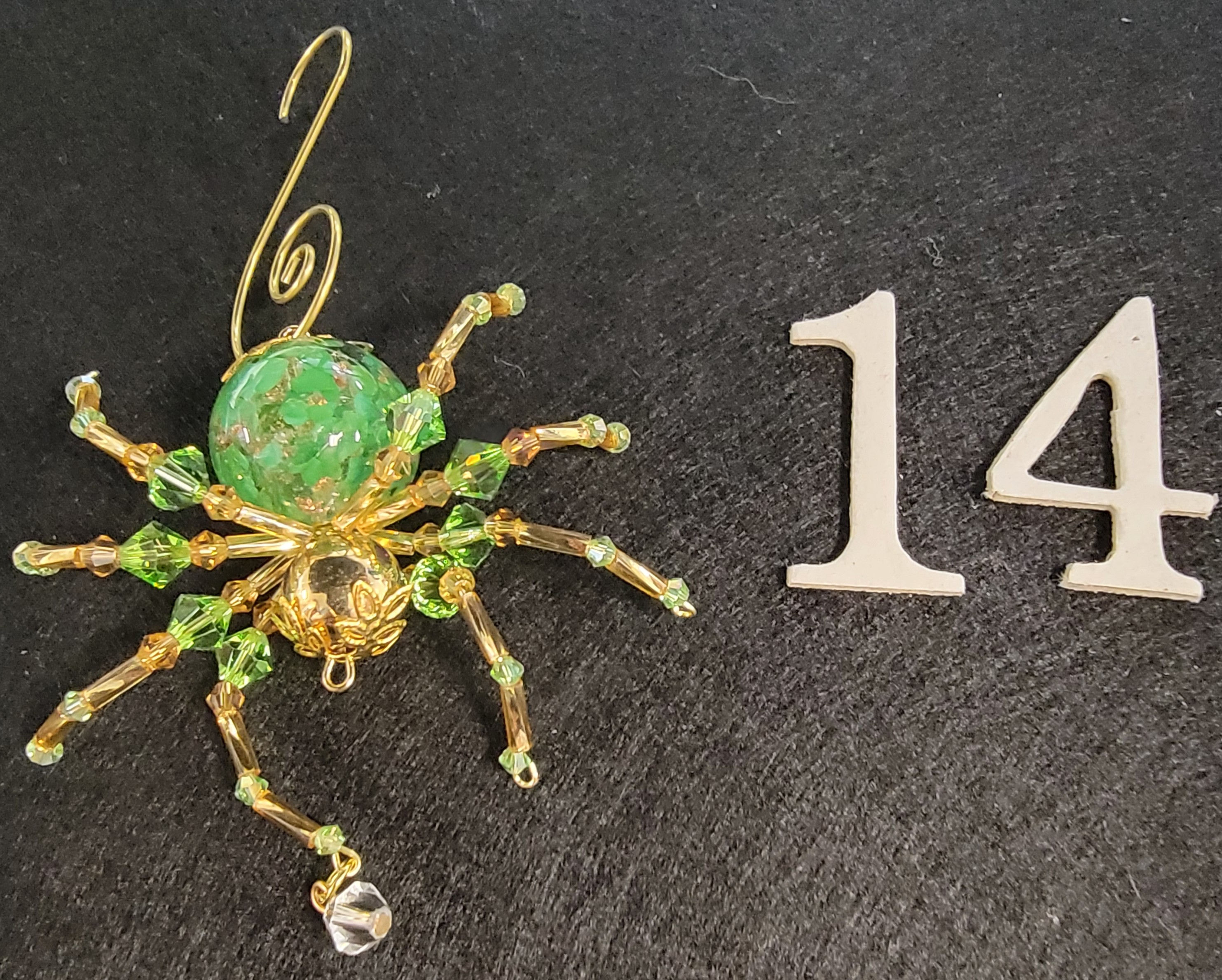 Medium Round Butt Christmas Spiders Set #2