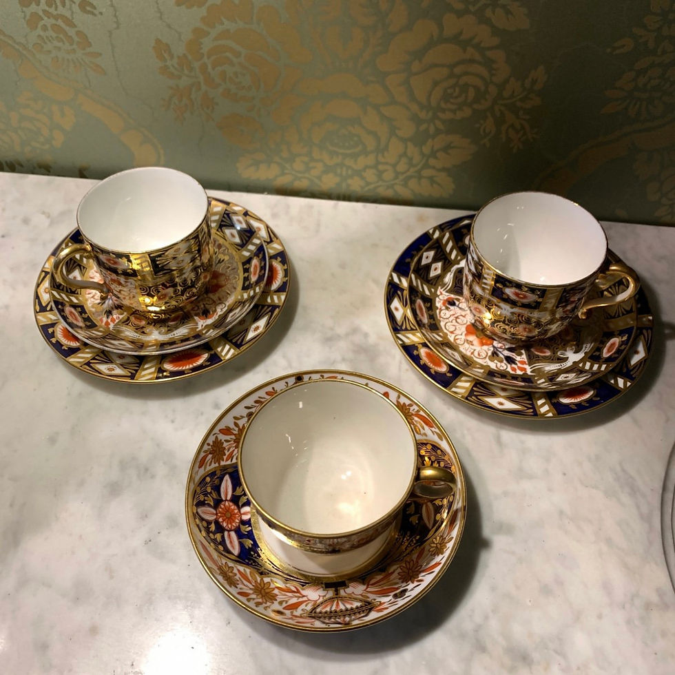 Miniature : Tasses à Café ou à Thé En Porcelaine Anglaise MINTON'S