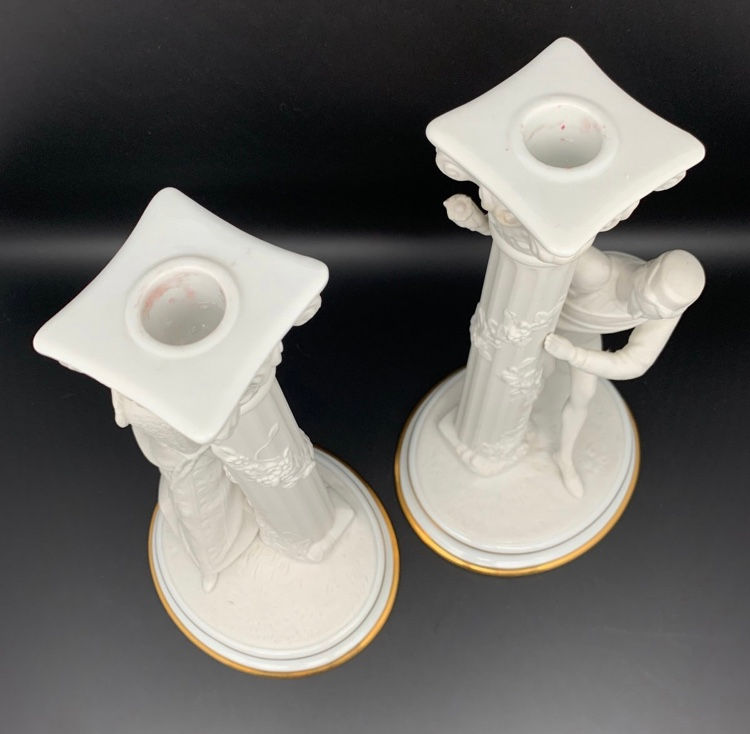 Miniature : Garniture en Porcelaine et Biscuit - XXe siècle