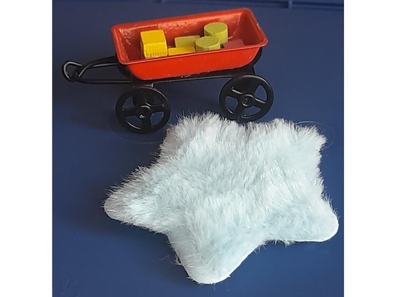 Star shaped fluffy rug -Light Blue