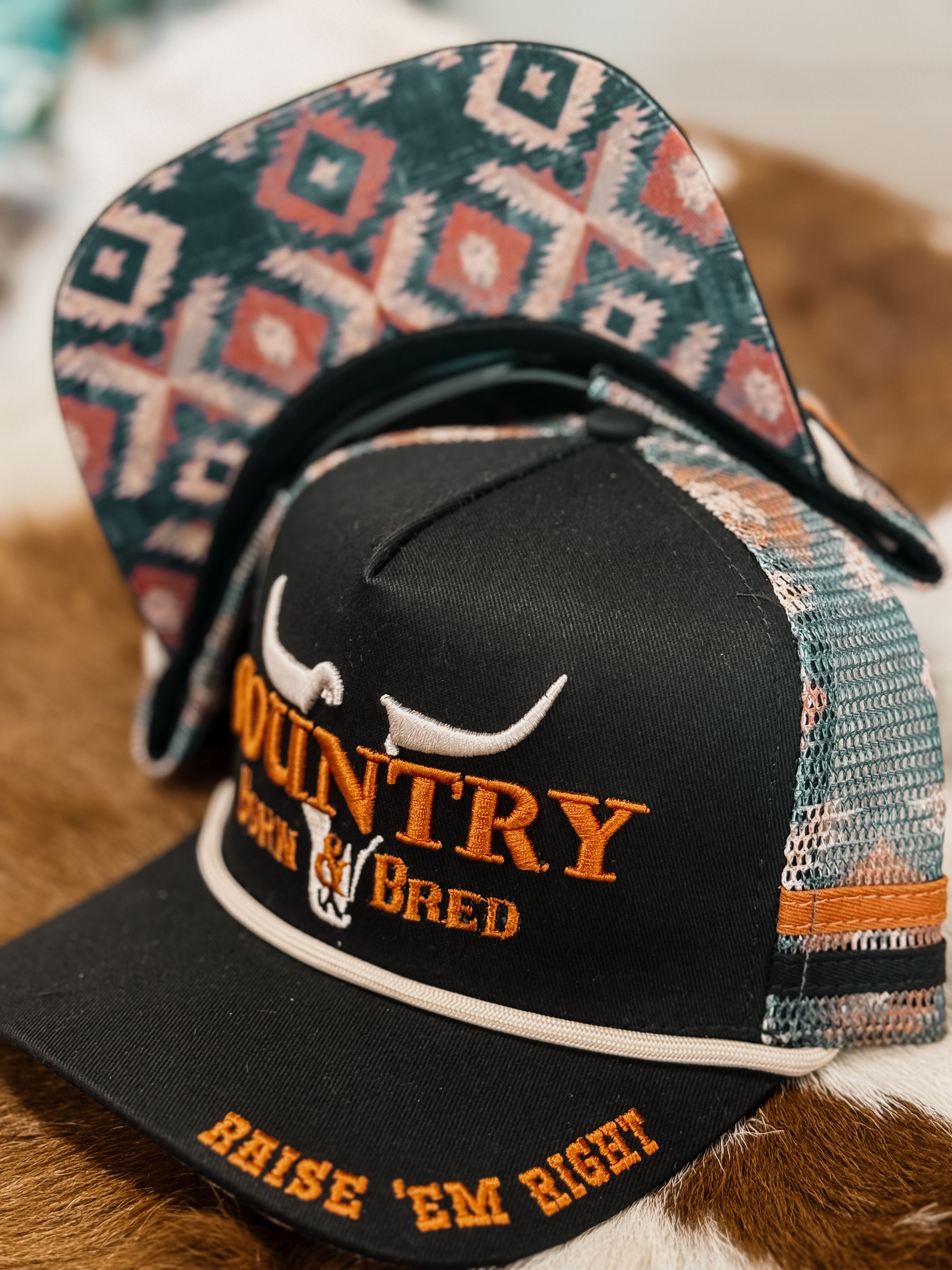 Black & Rust CB Country Trucker