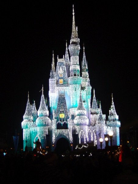 Wanderlust Wednesday Christmas Special: Magic Kingdom, Florida