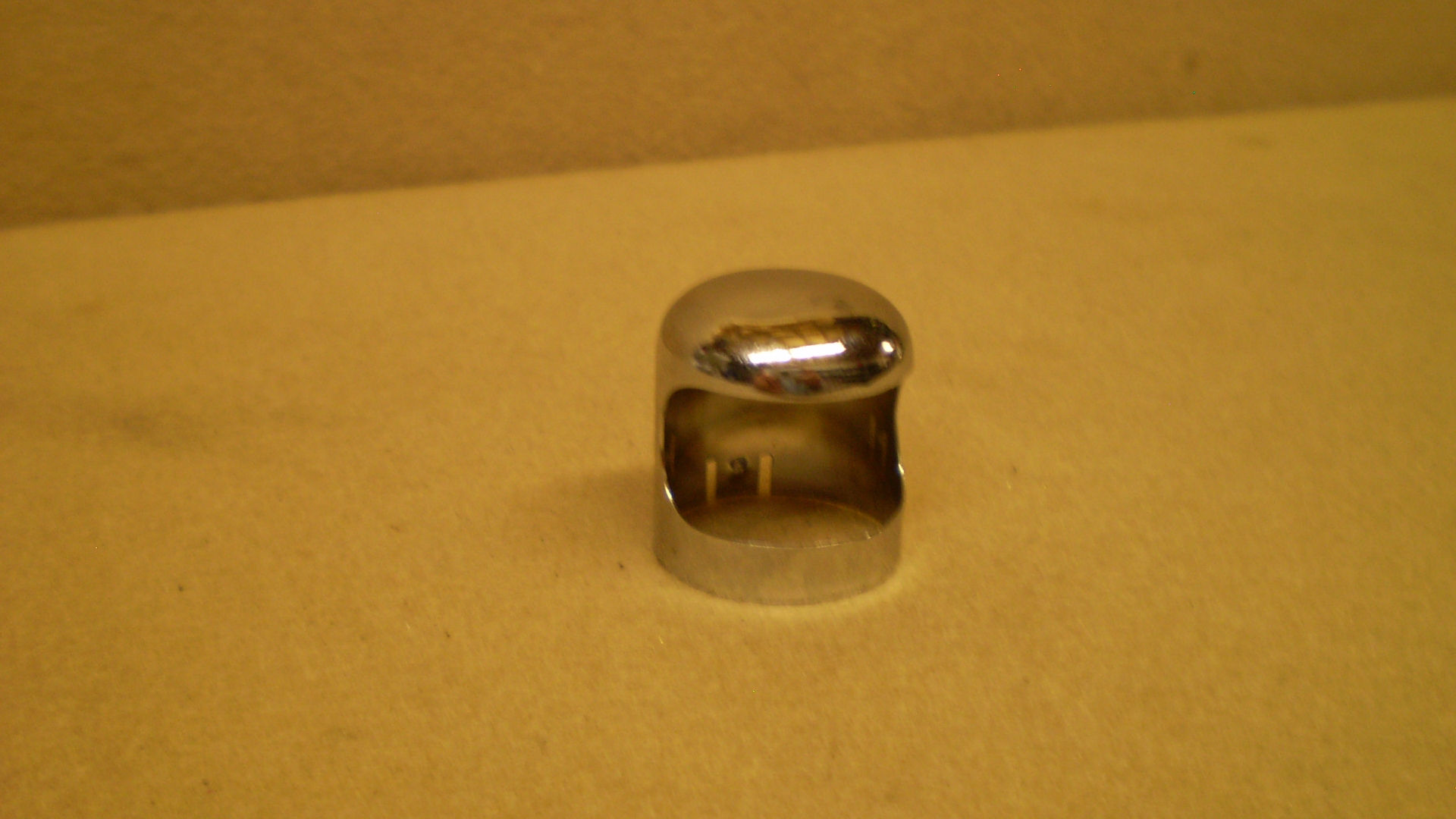 1513B-09 Cover, B&B Dash Lamp- Chrome Cover- "D" Series Model Tractors