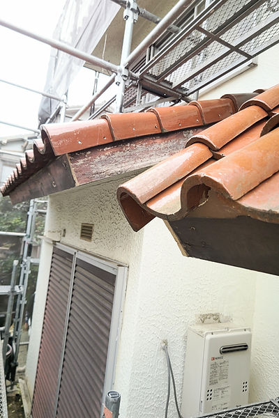 ハフ木材ガルバリウムカバーと雨樋取り替え工事