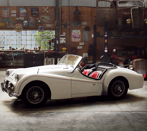 Vintage Car Garage