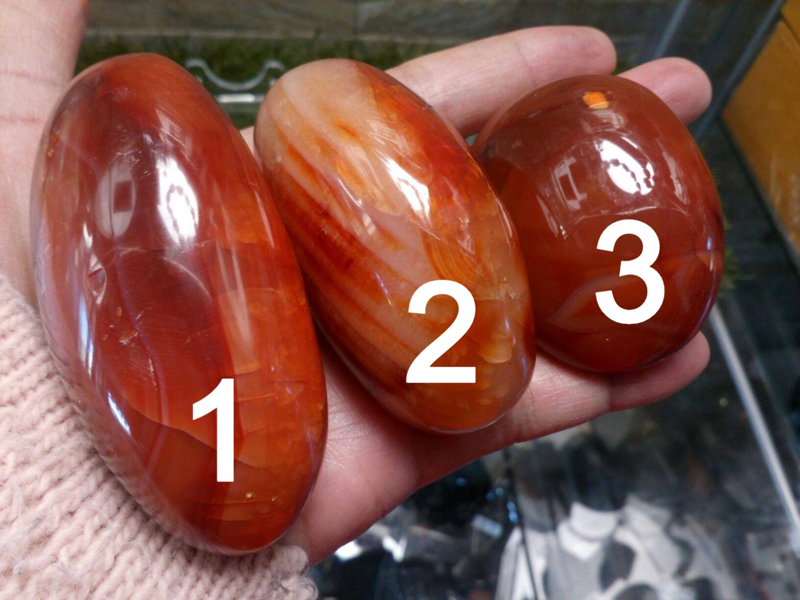 Carnelian tumbled stones: 1, 2, 3