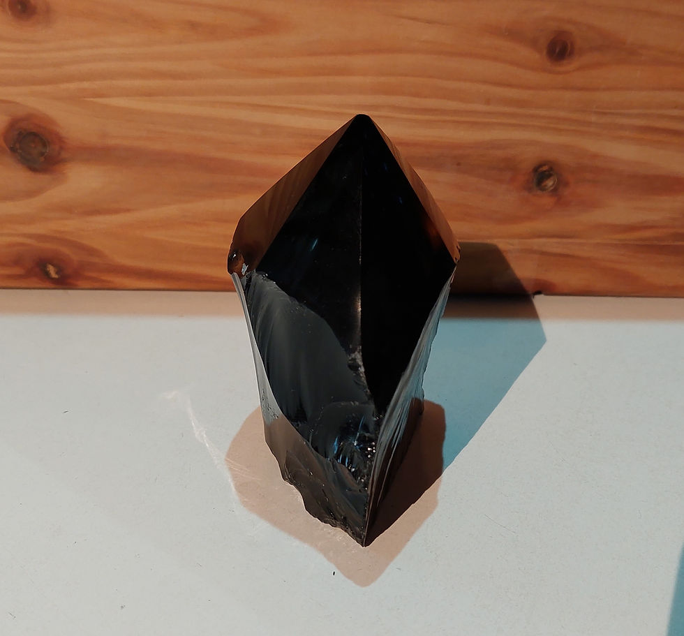 Thumbnail: Black obsidian crystal point