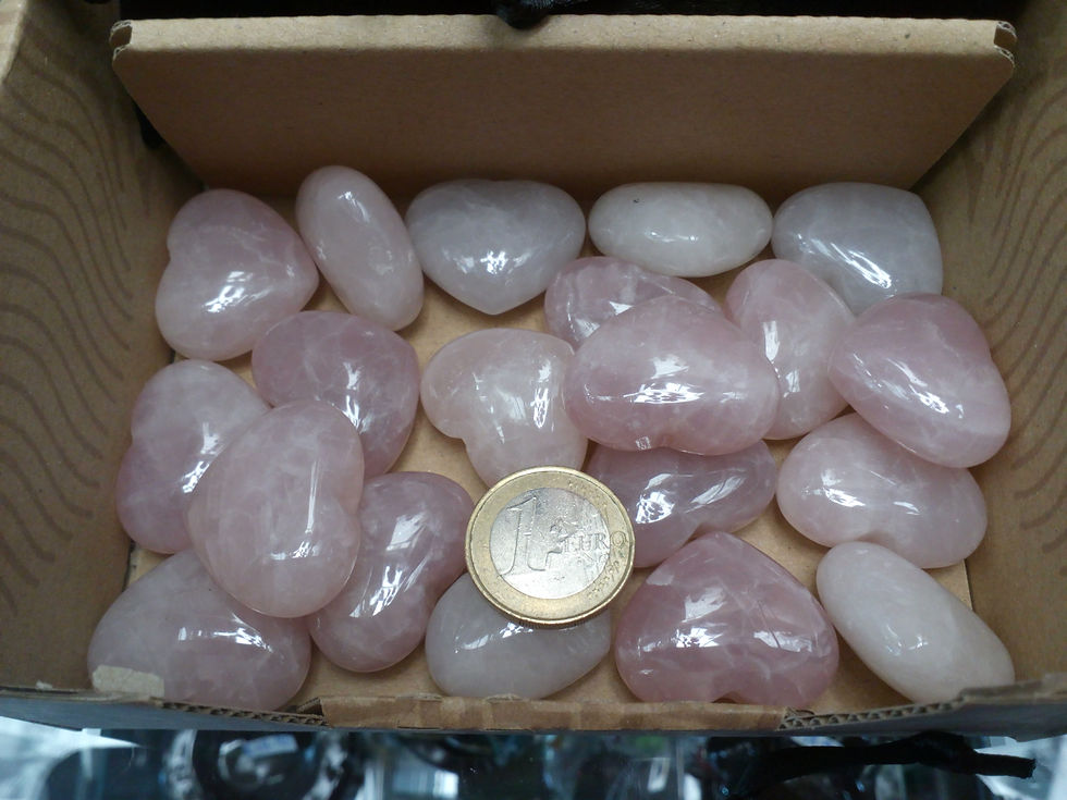 Rose quartz tumbled heart stones