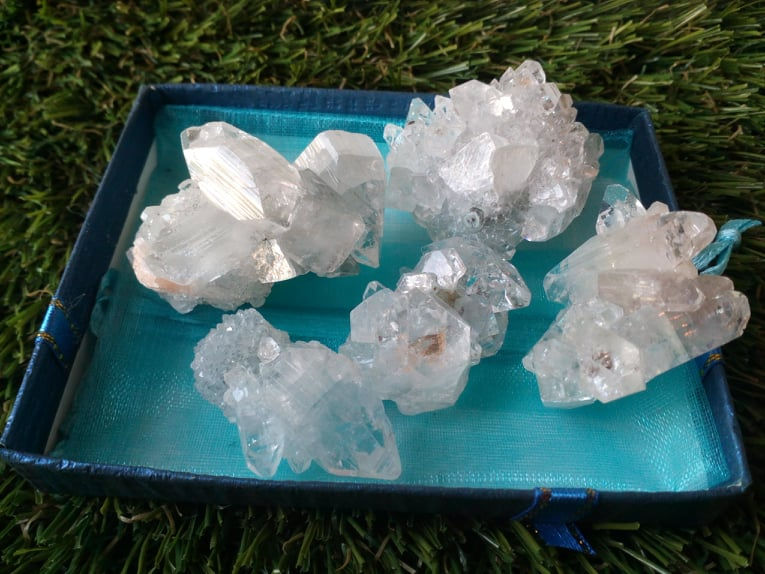 Thumbnail: Group of clear quartz crystals