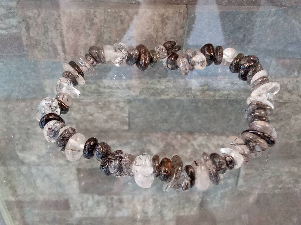 Elegant geode slice and quartz necklace