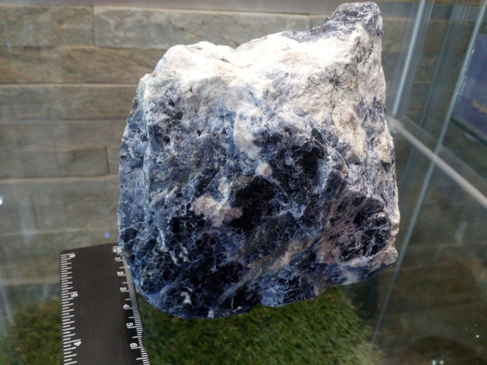 Thumbnail: Large amethyst geode, purple and white crystals