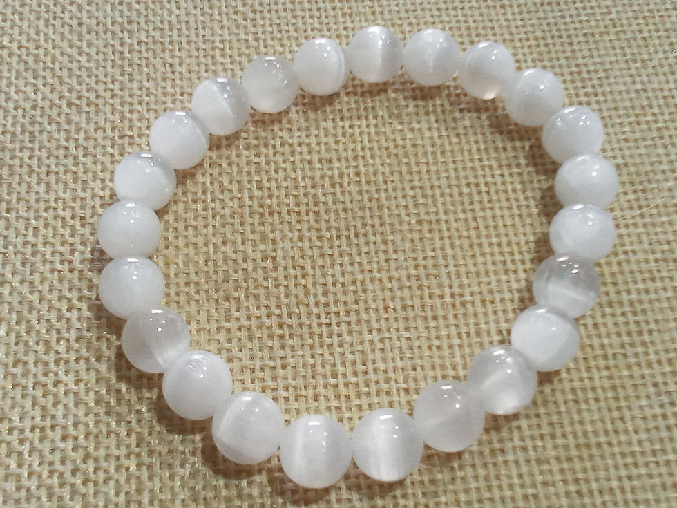 White cat's eye gemstone bracelet