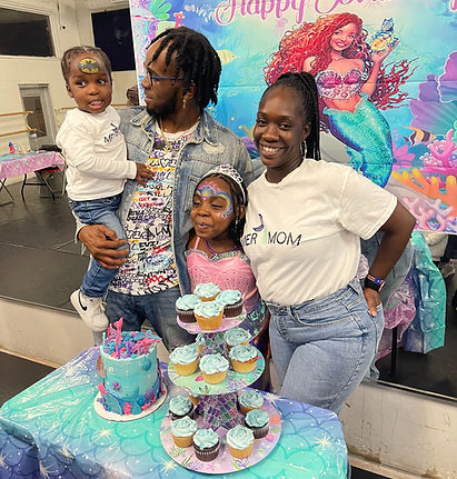 Birthday-Party-Photo-at-Gotta-Dance