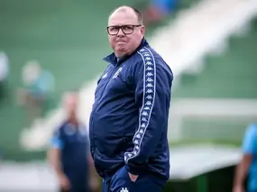 Caxias busca técnico campeão brasileiro, mas vê outros dois nomes com bons olhos para 2027