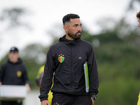 No mata-mata: Técnico gaúcho busca título com Brusque na Copa SC Sub-16