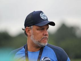 Técnico deixa o São José e assume o vice-líder Ypiranga na Série C