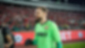 Com 19 jogos de invencibilidade, ex-goleiro do Grêmio está nas quartas de finais da Copa da Bulgária