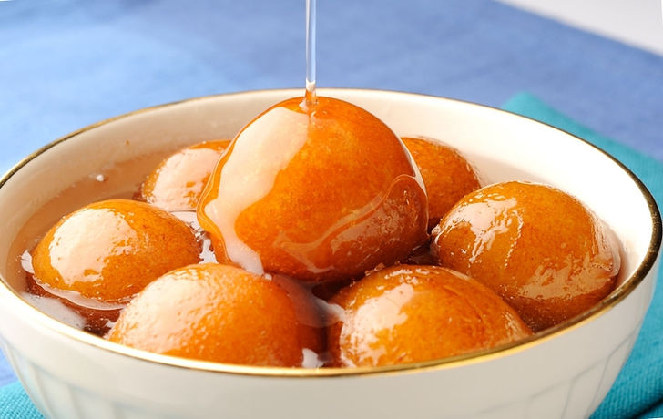 Bhojan-gulabj-amun.jpeg