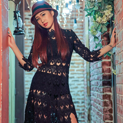 The Versatility of Lace: From Classic to Contemporary