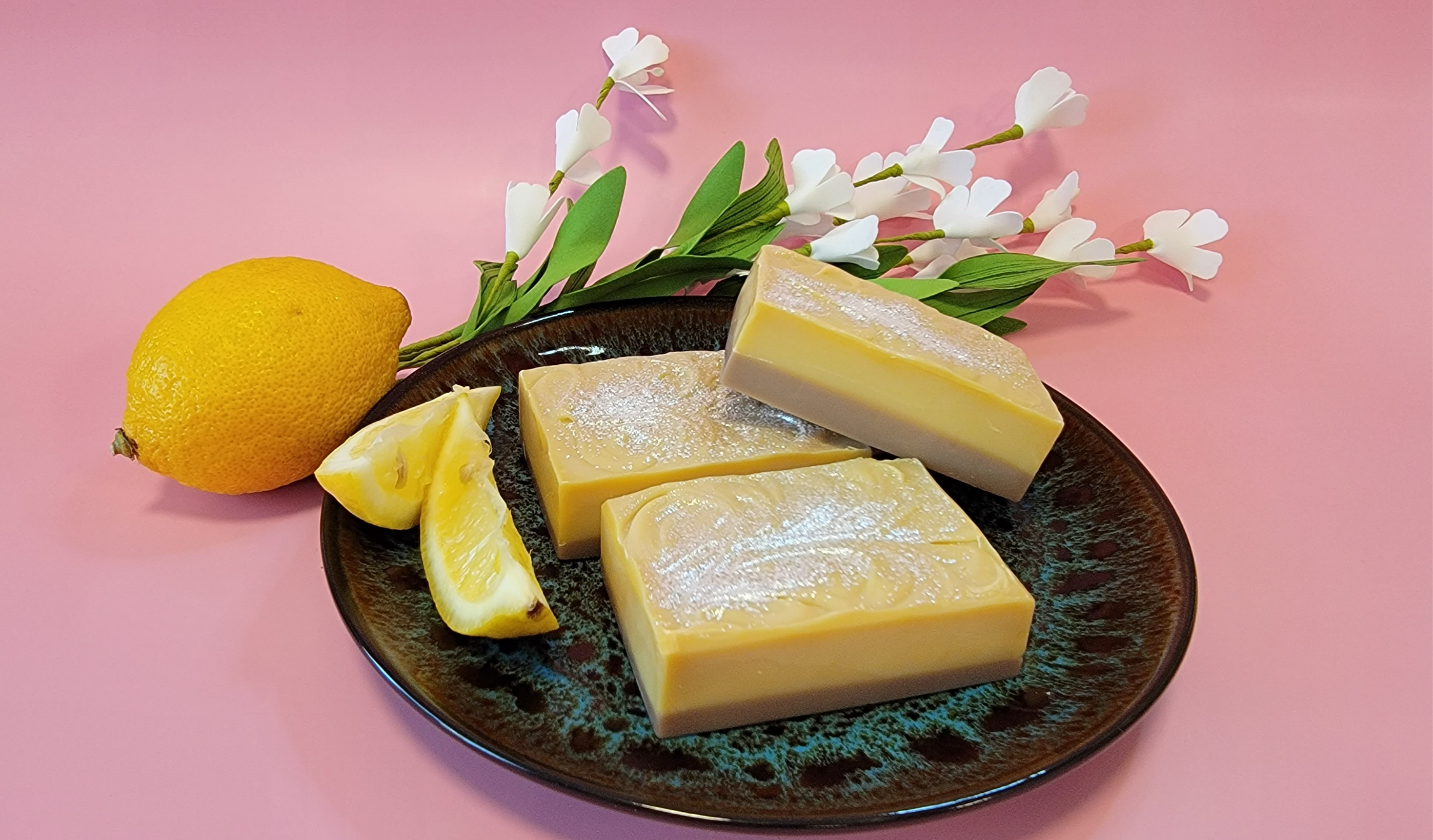 Lemon Bar Artisan Soap
