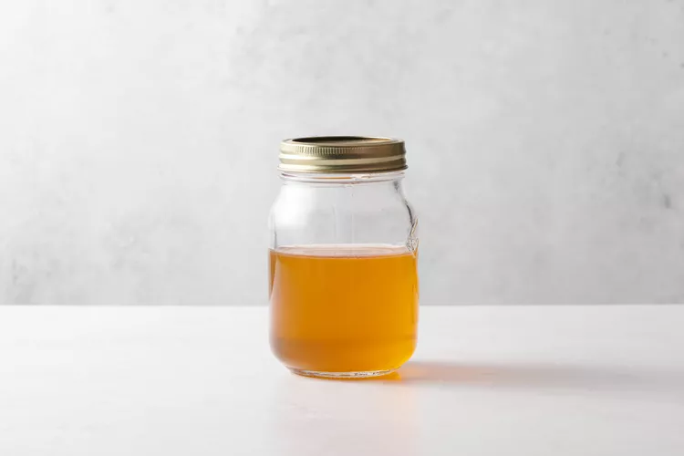 SES-penicillin-cocktail-recipe-7374904-step-03-ad6f9ecf9cbe48d8bcbb3fad0e0ed3d7.webp