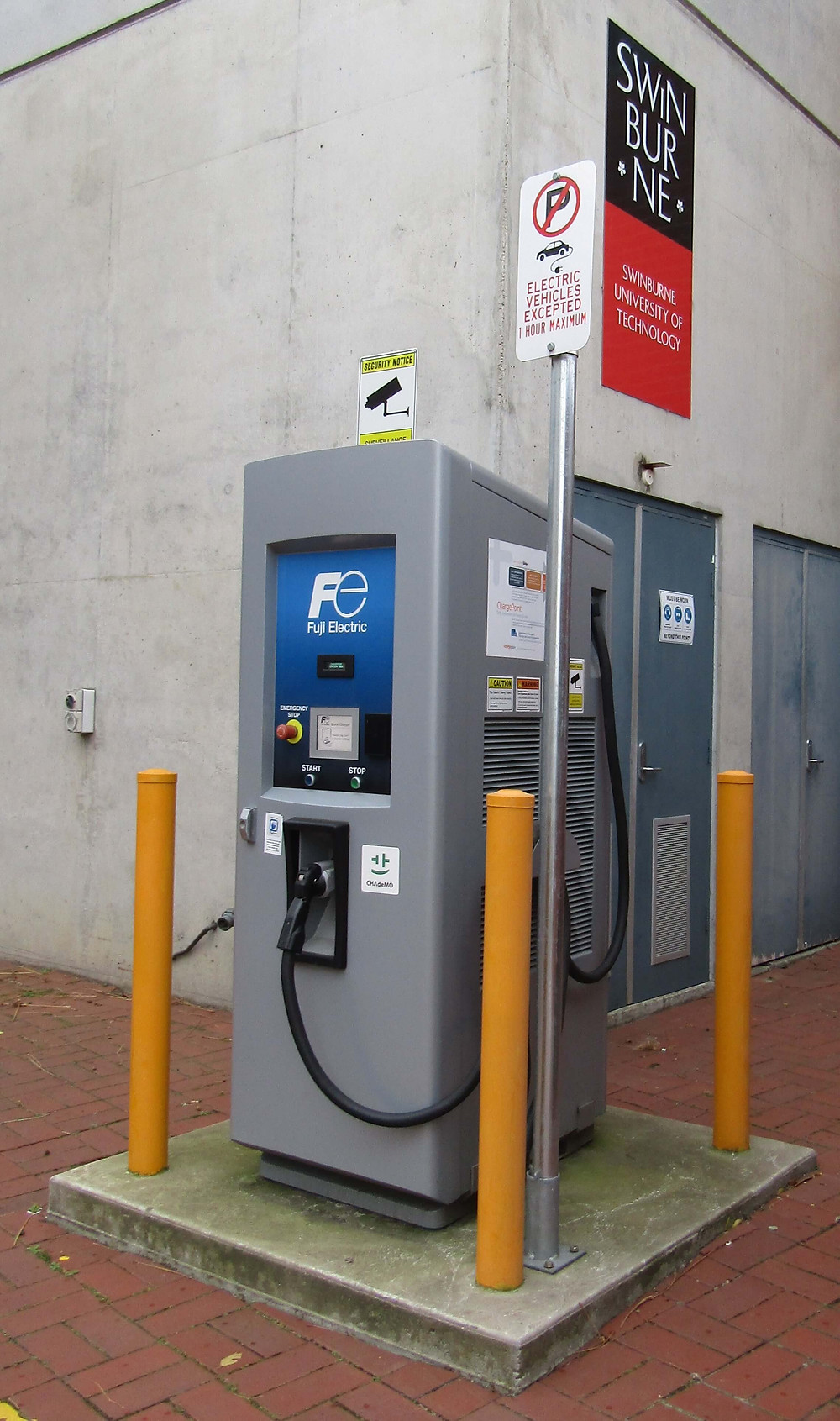 Hawthorn's only publicly available electric car charging station at 20 Williams Street in Swinburne University.