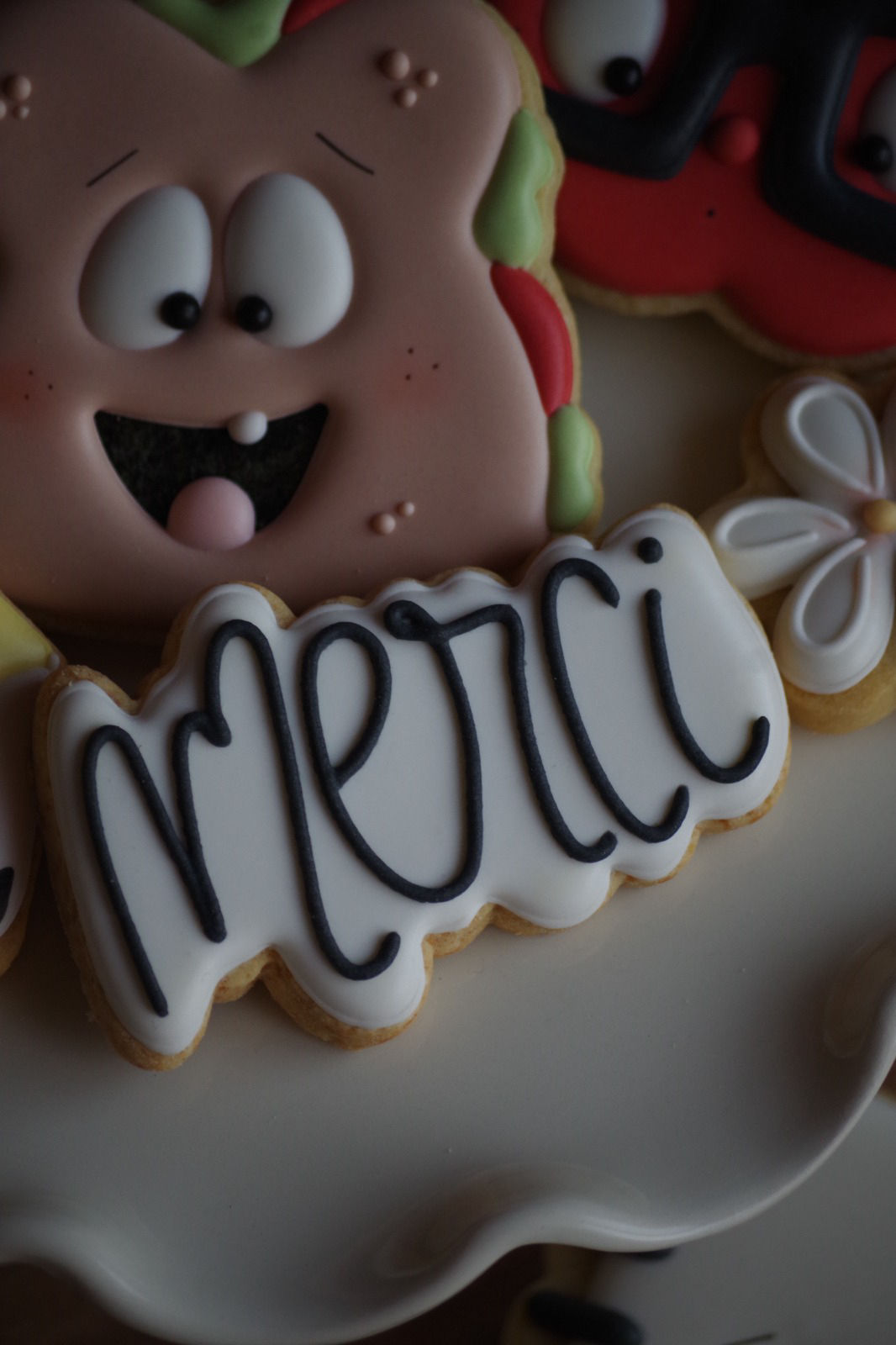 Biscuits « merci » noir à l’unité