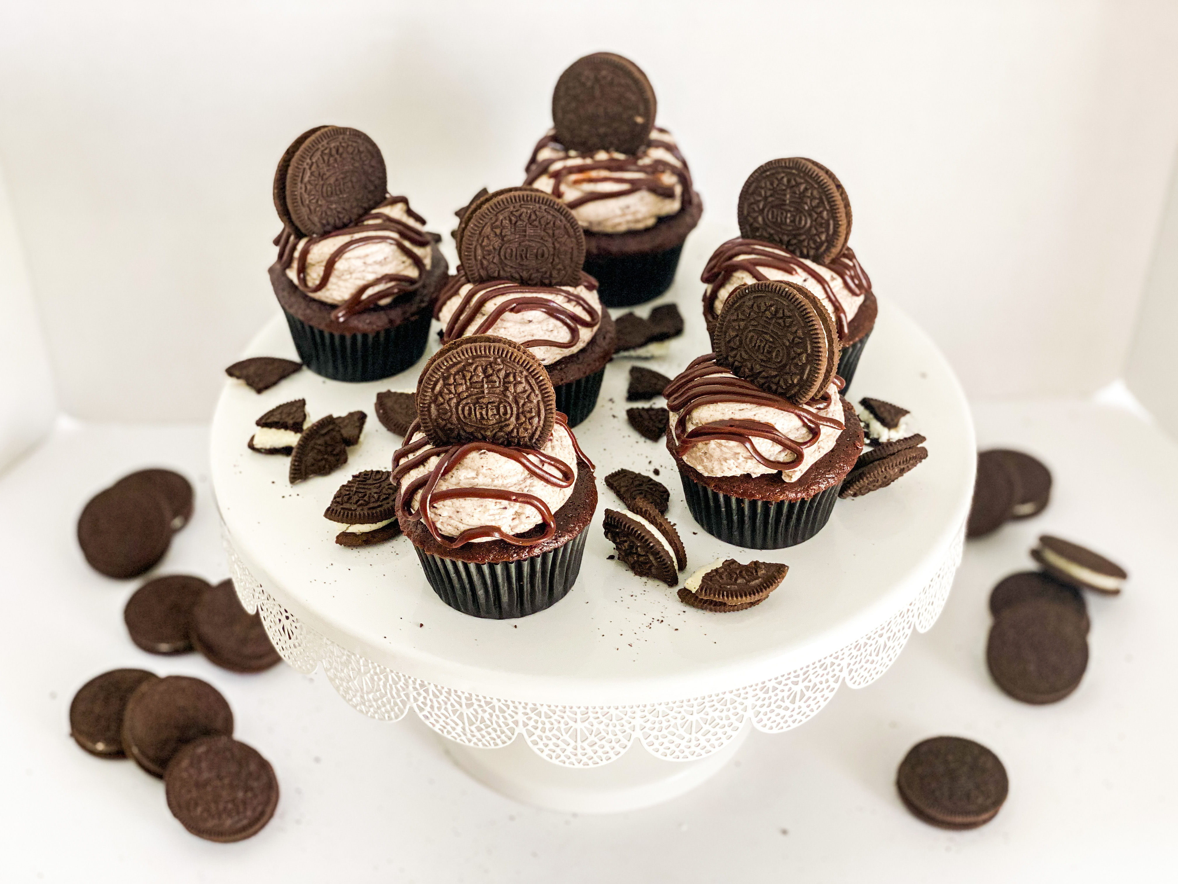 Chocolate Oreo Cupcakes