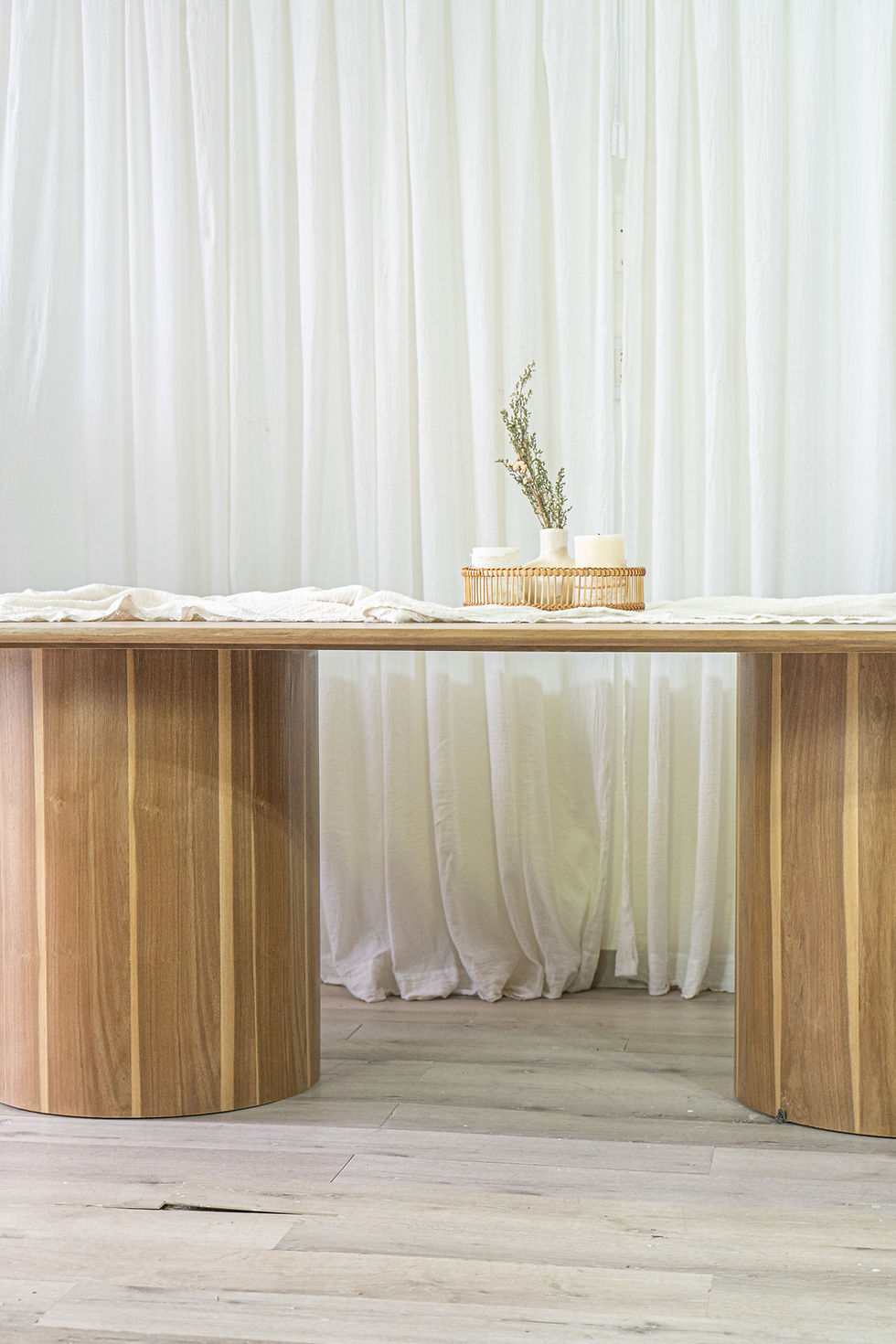 Miniatura: Mesa comedor Tubos 