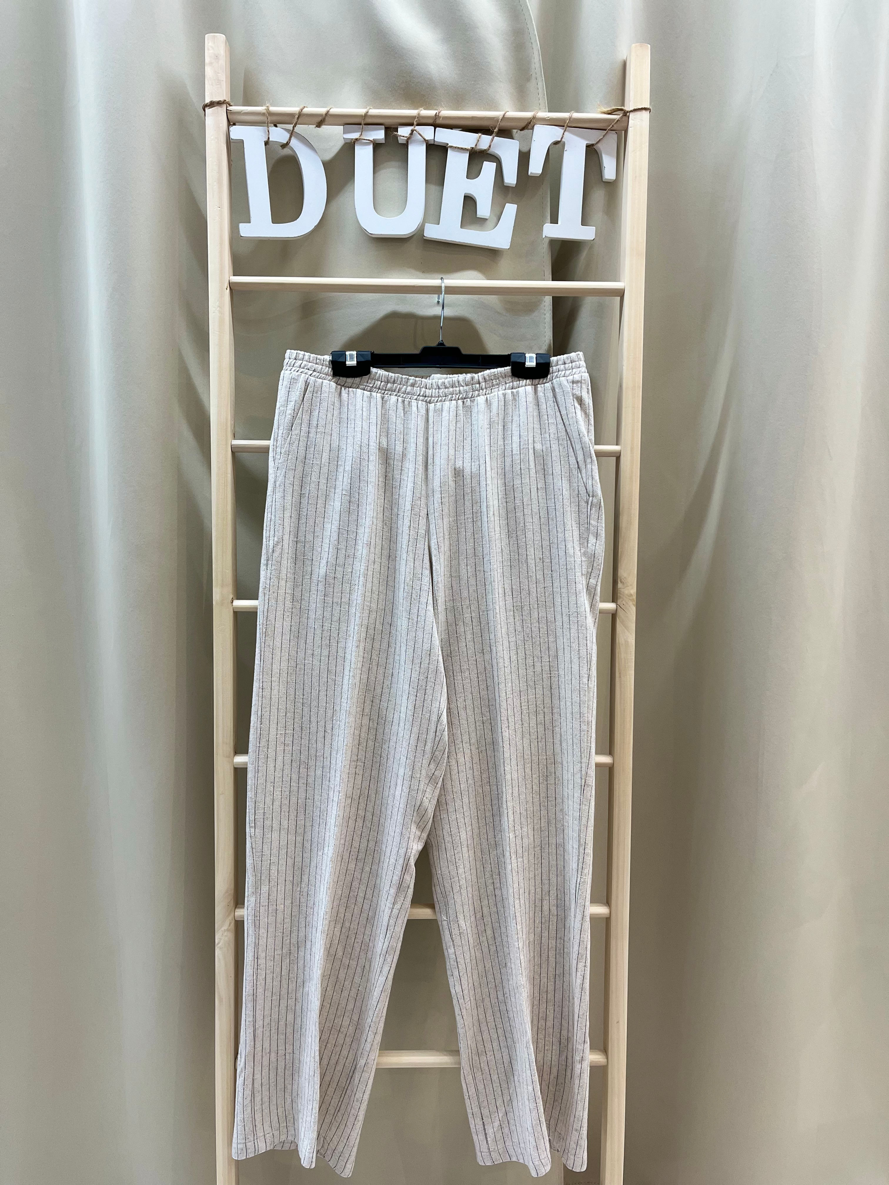 Pantalón beige raya diplomática Rossan 