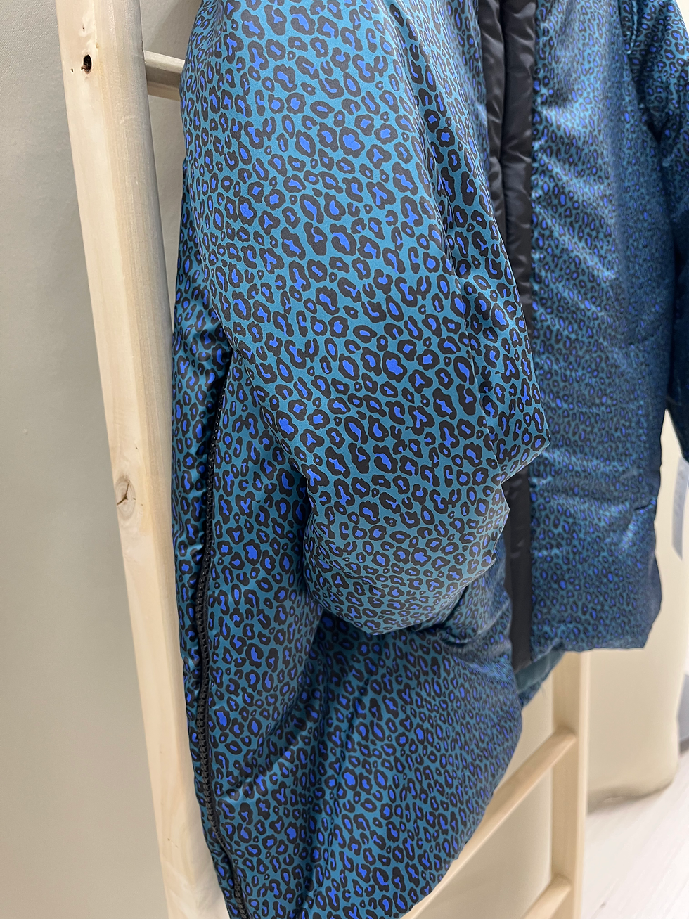 Miniatura: Parka animal print Mouriño 