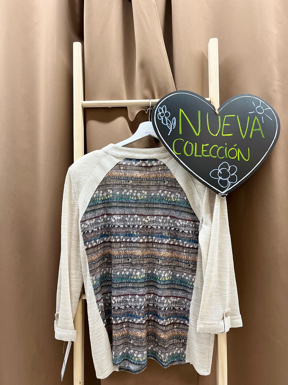 Miniatura: Chaqueta dibujada Dona 