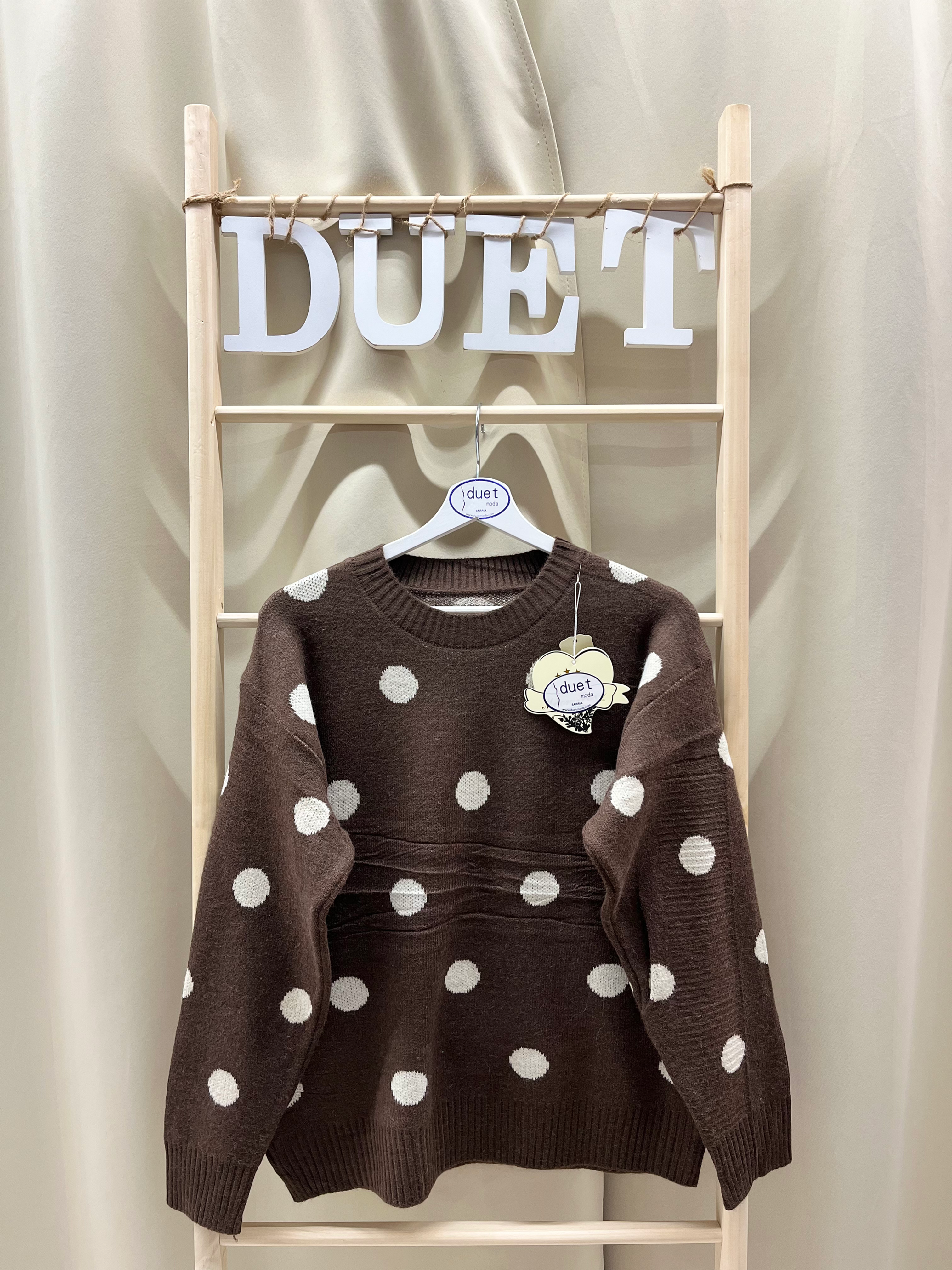 Jersey marrón topitos 