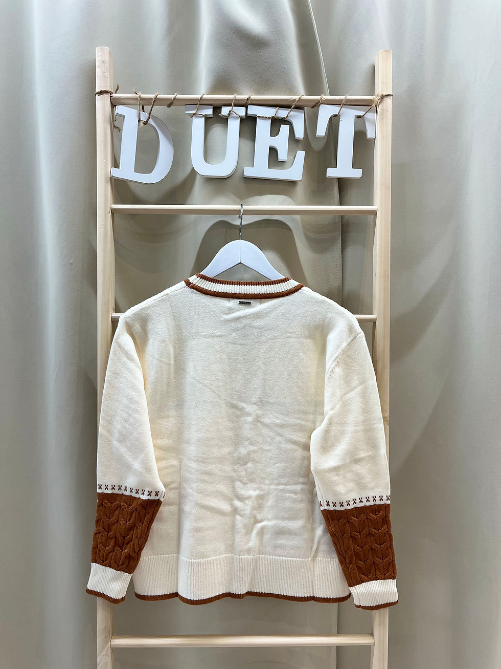 Miniatura: Jersey beige y camel