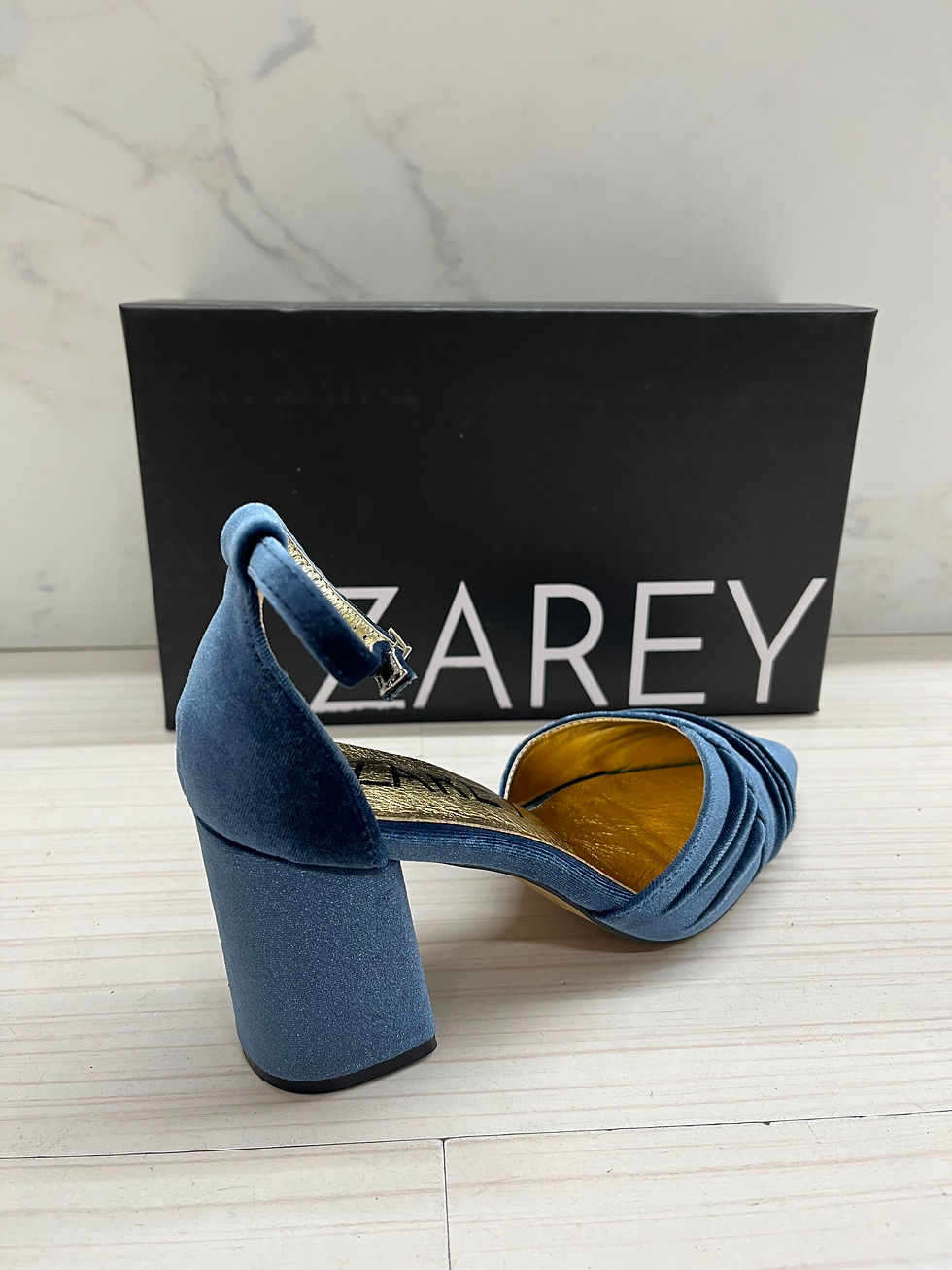 Miniatura: Zapato azul terciopelo Azarey 